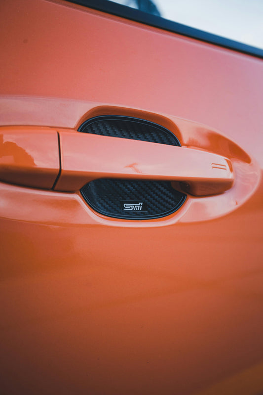 Les accessoires tuning extérieurs indispensables pour sublimer votre voiture