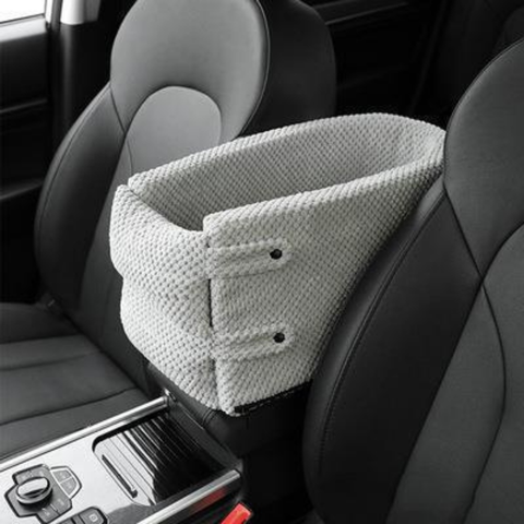 ペット用カーシート — 安全で快適な輸送 