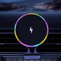 Podpora telefónu do auta – Bezdrôtové nabíjanie a LED osvetlenie 