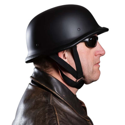Motorradhelm im Militärstil – Schlichtheit und Sicherheit 